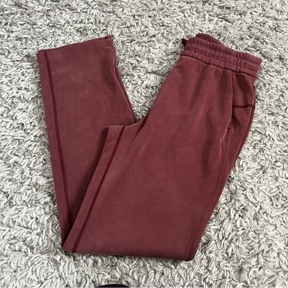 Lululemon Brushed Softstreme Split-Hem High-Rise Pant Red Merlot size 6